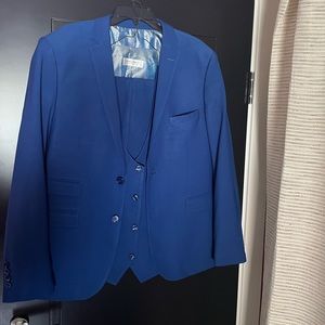 Men’s Blue Italian 3 Piece Suit